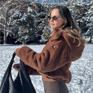 ALO YOGA Foxy Fur Jacket in Chocolate